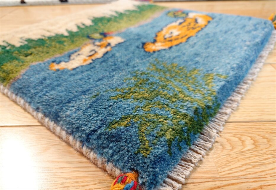 ペルシャ ギャッベ ミニマット ラグ 横43x39cm 風景 池で泳ぐカモ