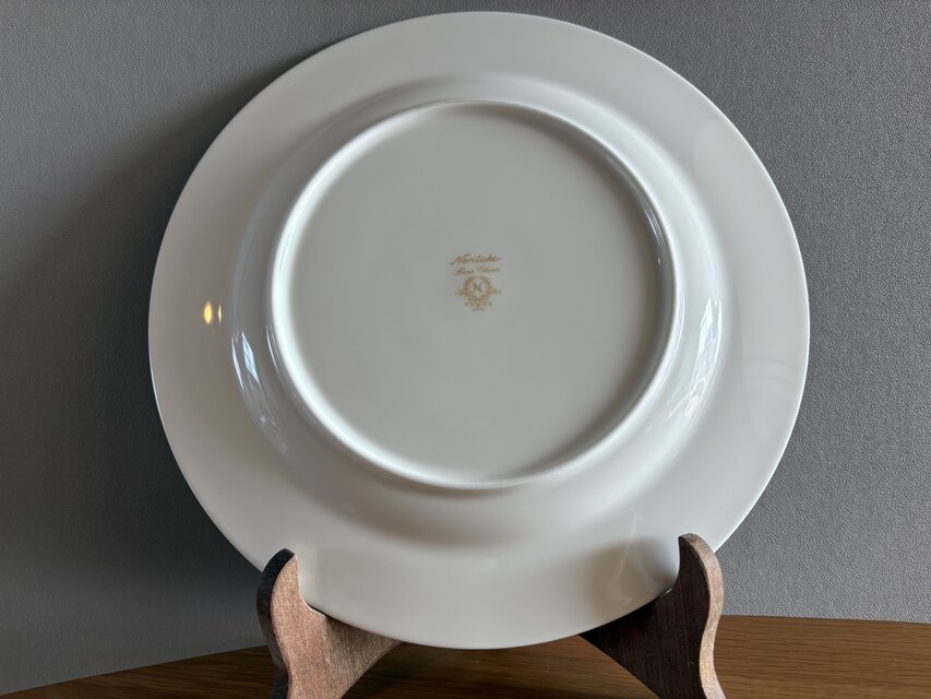 国産の古い大きめのディナープレート Noritake 【2枚セット】 | iichi