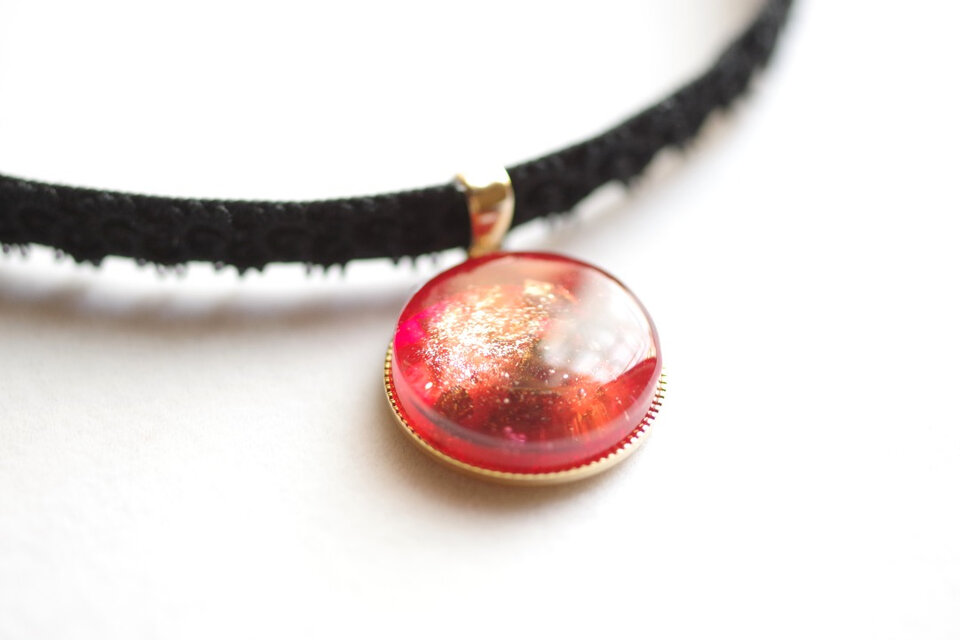 受注製作】レジンアート ラウンドモチーフとタティングレースと