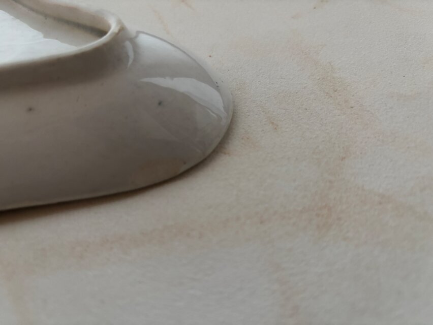 TERRE DE FER テールドフェール 上品で美しいグリーンのラヴィエ