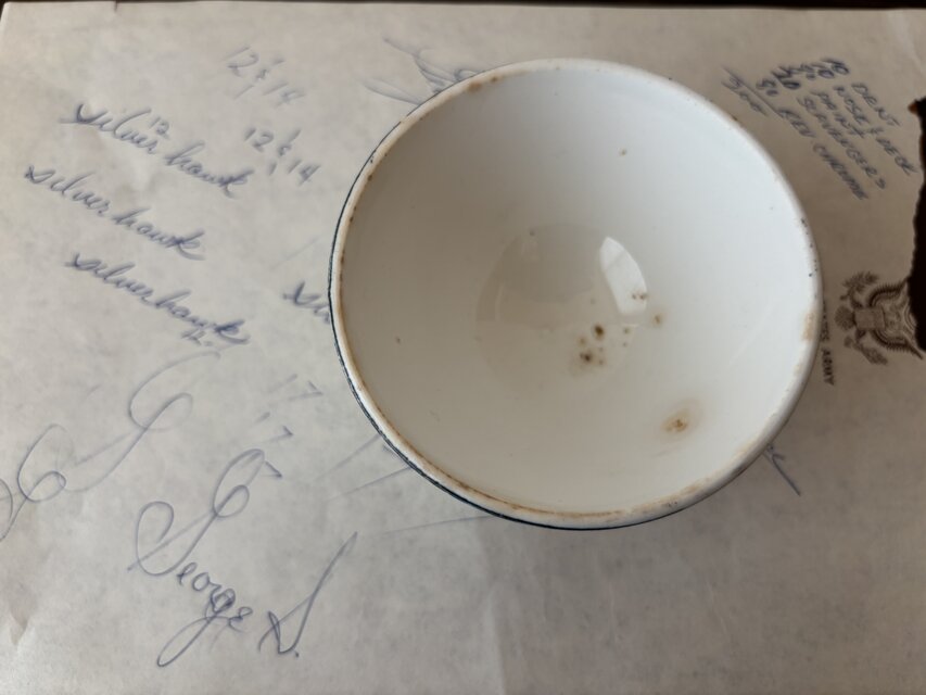 ベルギーアンティーク NIMY ニミィ 愛らしい小さなカフェオレボウル