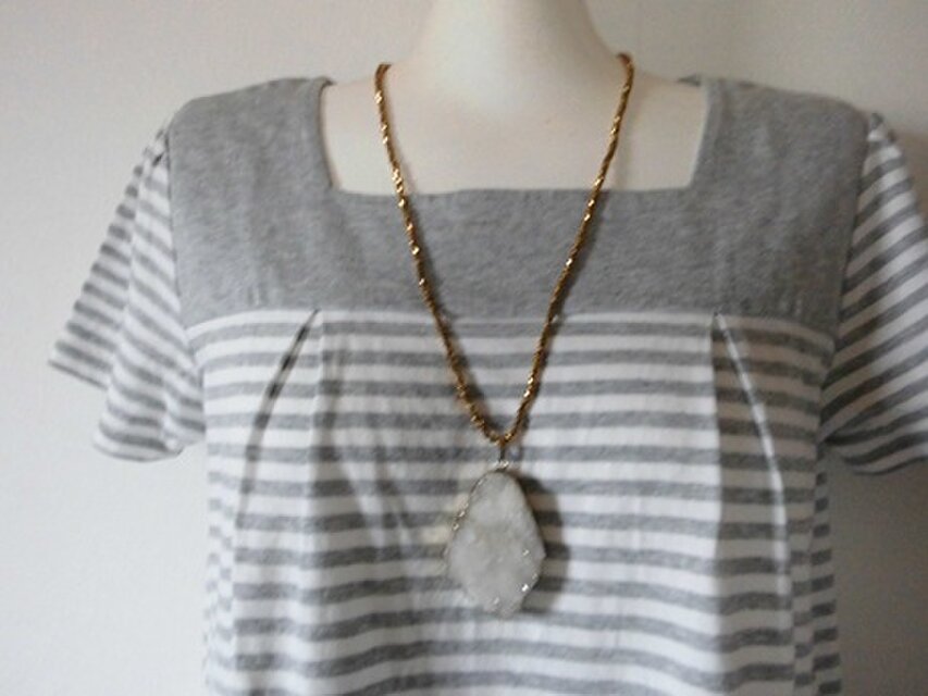 雪の塊をペンダントに | iichi 日々の暮らしを心地よくする