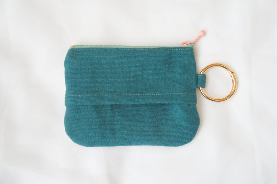 ストライプ×ティールグリーン】レトロ刺繍リボンのティッシュケース