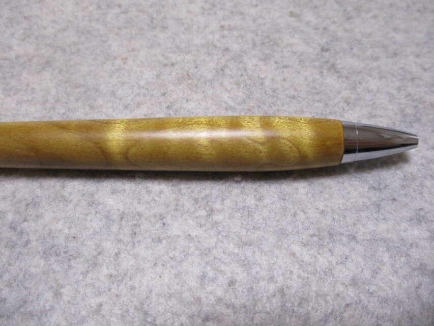【お盆休みSALE】　工房智　沙沈金絲楠木　縮み杢　ボールペン 沙沈金絲楠木 縮み杢 中国産銘木 オイル仕上げ 木軸ボールペン