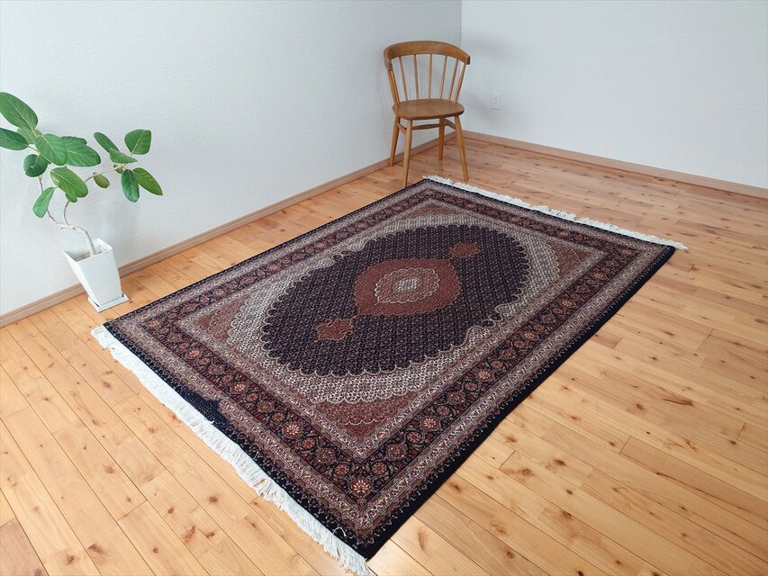 ペルシャ絨毯100%手織天然素シルクウールタブリーズ産本物サイズ420×93cm ペルシャ絨毯100%手織天然素シルクウールタブリーズ産本物サイズ420