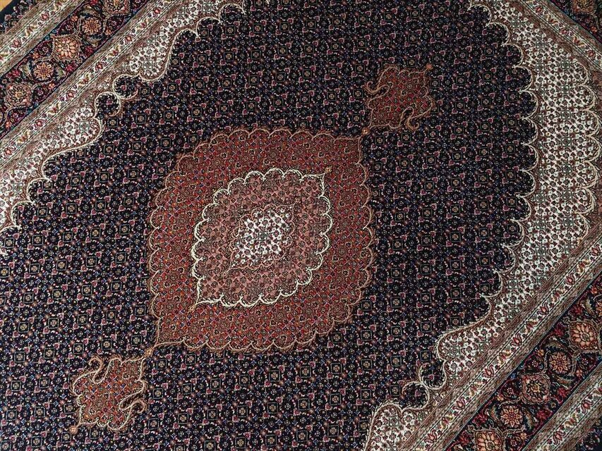 ペルシャ絨毯タブリーズ産 マヒデザイン 50RAJ ウール&シルク 210x155