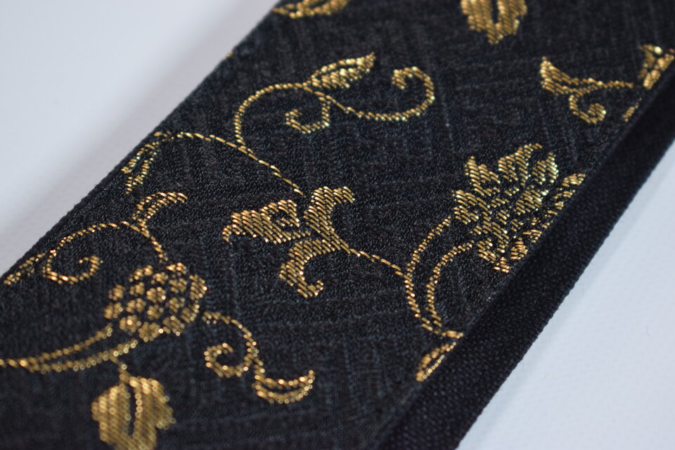和柄 ギターストラップ 金襴 蔦 | Handmade Japanese Guitar Strap