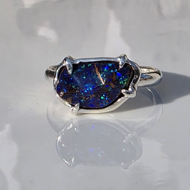 ボルダーオパール 2.58ct ツメ留め 愛しい鉱物 シルバーSV925リング