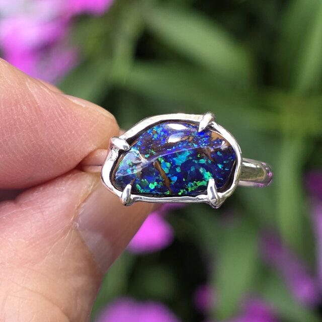 ボルダーオパール 2.58ct ツメ留め 愛しい鉱物 シルバーSV925リング