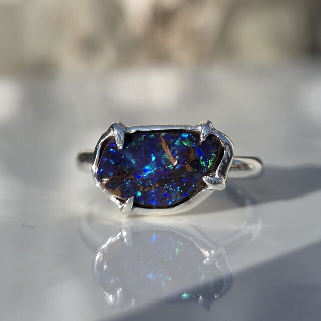 ボルダーオパール 2.58ct ツメ留め 愛しい鉱物 シルバーSV925リング
