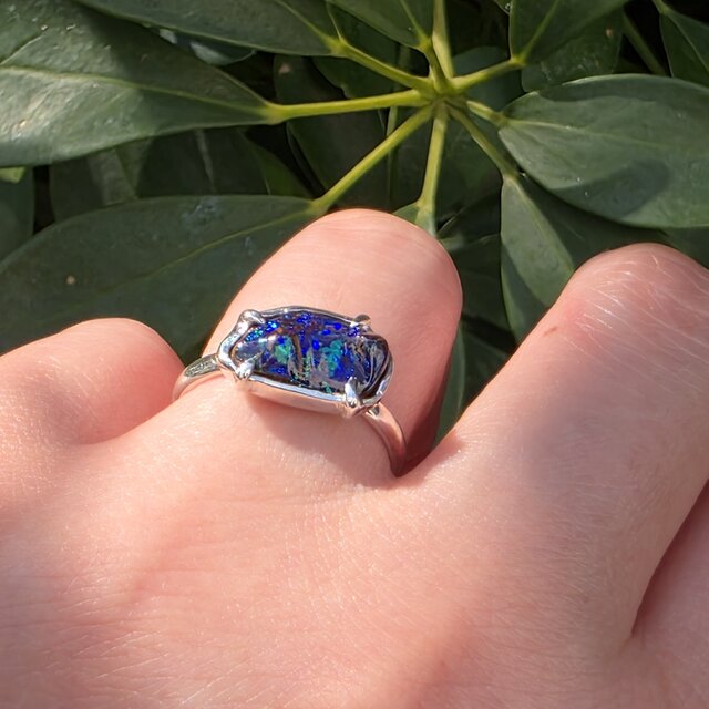 ボルダーオパール 2.58ct ツメ留め 愛しい鉱物 シルバーSV925リング