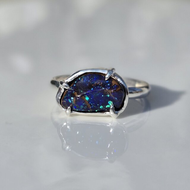 ボルダーオパール 2.58ct ツメ留め 愛しい鉱物 シルバーSV925リング