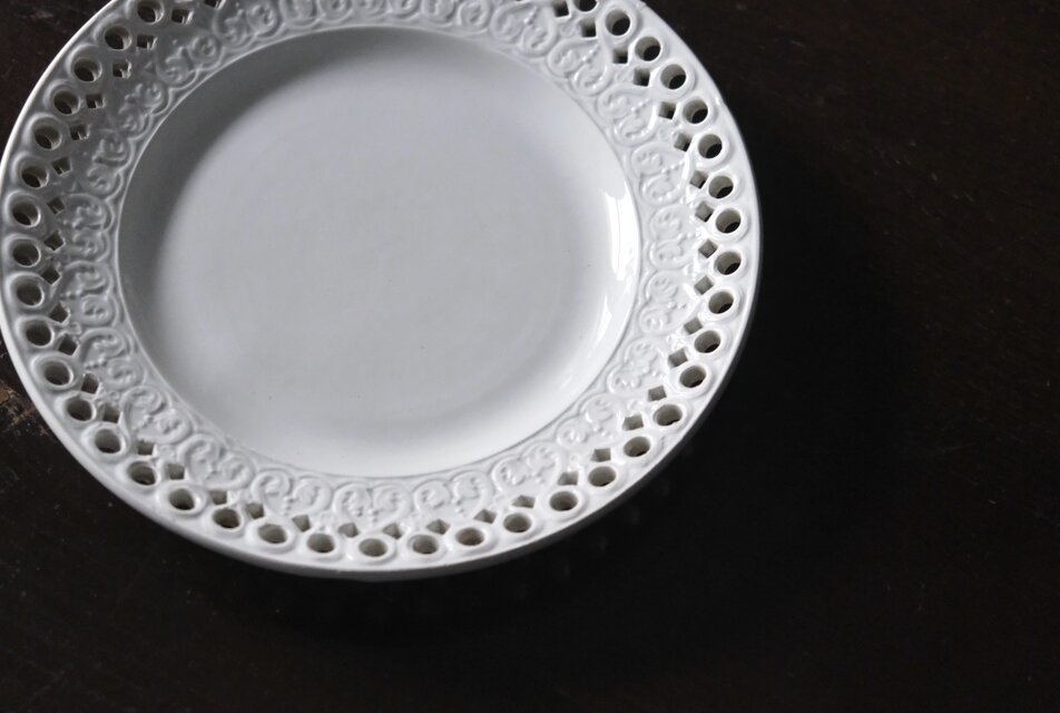 Creil & Montereau クレイユモントロー 平皿 レース レリーフ フランス
