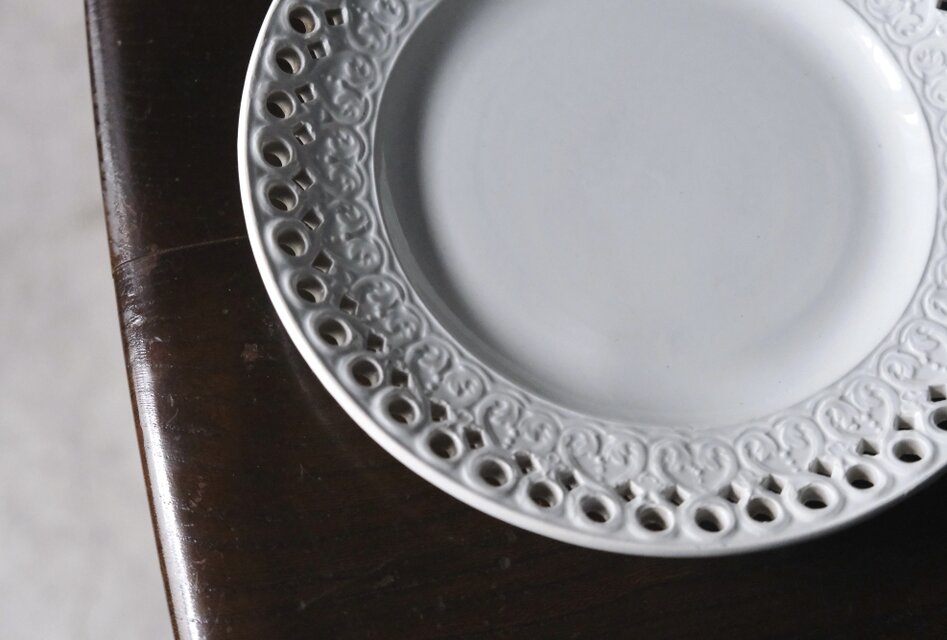 Creil & Montereau クレイユモントロー 平皿 レース レリーフ フランス