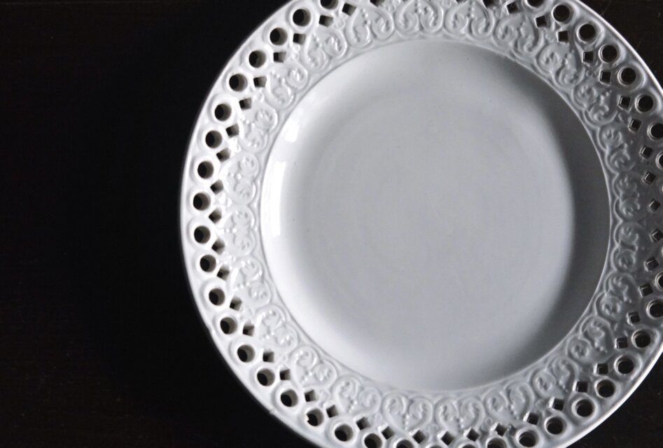 Creil & Montereau クレイユモントロー 平皿 レース レリーフ フランス