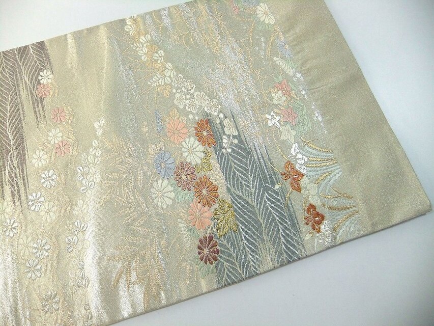 16)2445】約30.5×54cm/小花文様/テーブルセンター/和風/帯リメイク