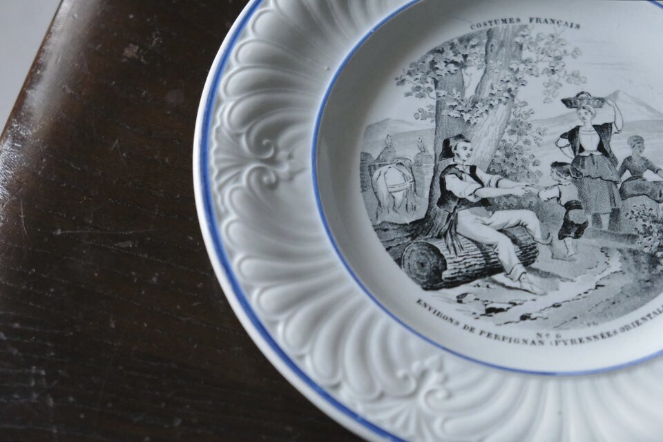 Creil & Montereau クレイユモントロー レリーフ グリザイユ フランス