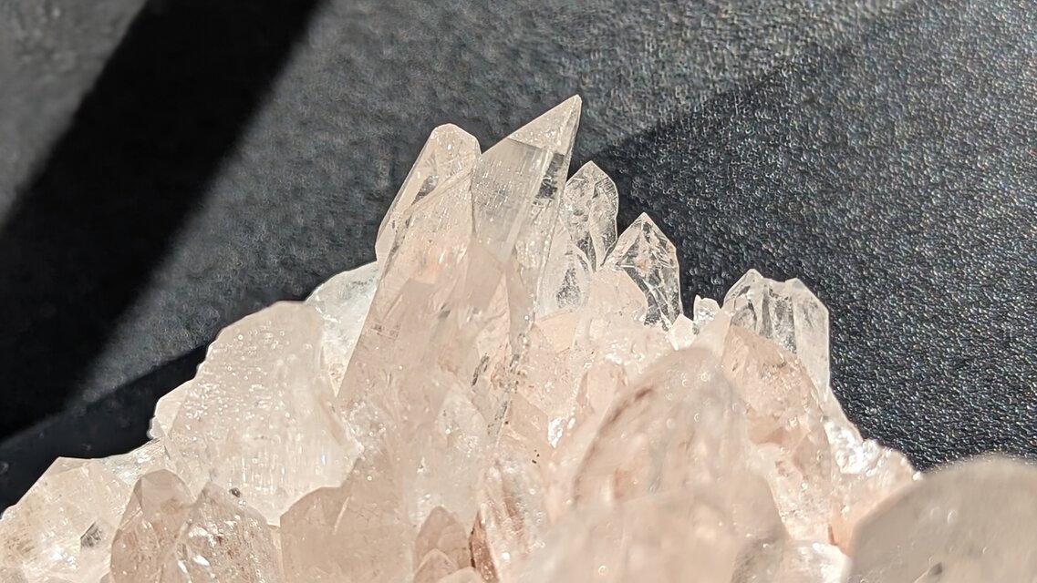 ヒマラヤ サマディ産 クォーツクラスター✨(アルミニウム、リン、鉄分