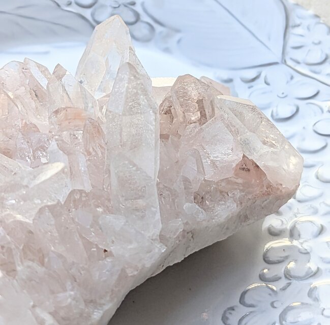 ヒマラヤ サマディ産 クォーツクラスター✨(アルミニウム、リン、鉄分