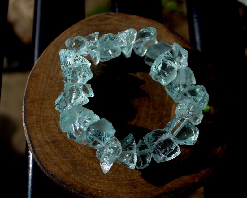 ブルーアクアオブシディアン ロー ラフストーン 清流の石