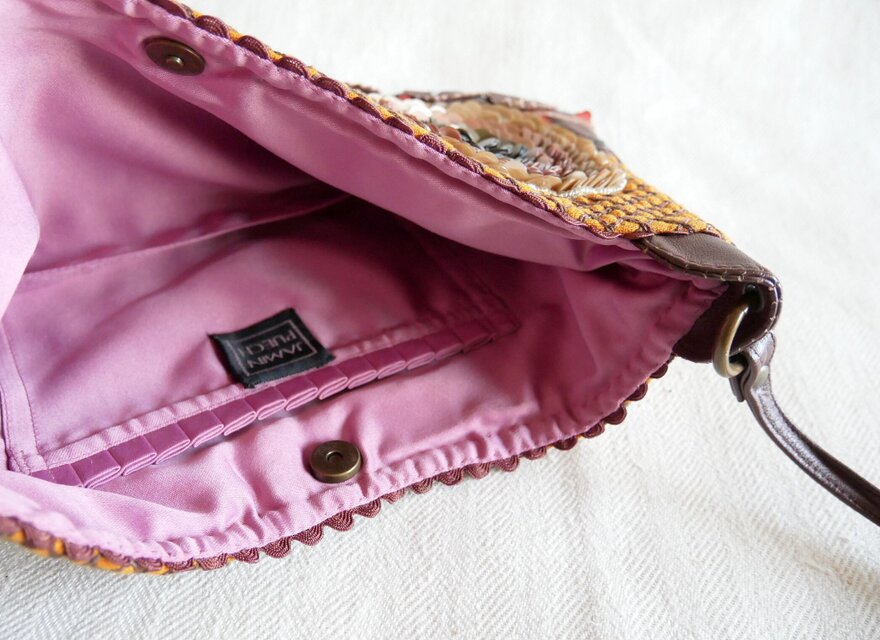 Jamin Puech Paris】ブラウン色に2輪の花 スパンコール飾り 横長型の