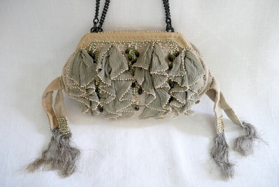 Jamin Puech Paris】ベージュ＆グレー色 シフォンのフリル飾り 