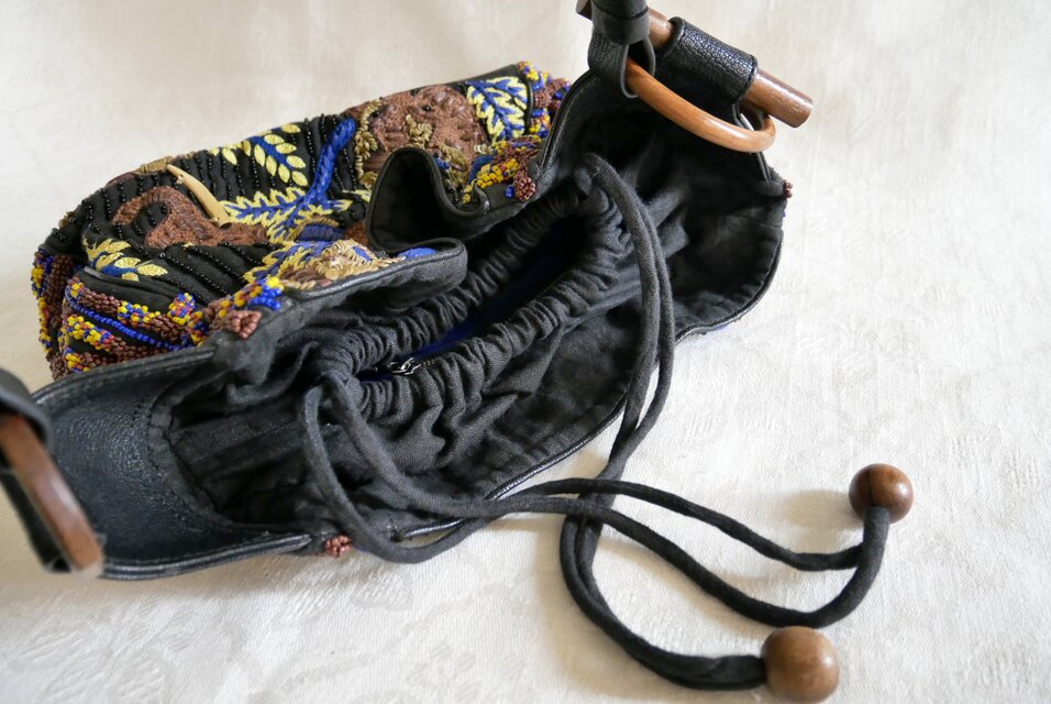 JAMIN PUECH ビーズ レザー スパンコール 2way ショルダーバッグ Jamin Puech Paris】黒色に象の絵柄 スパンコール&ビーズ ショルダー