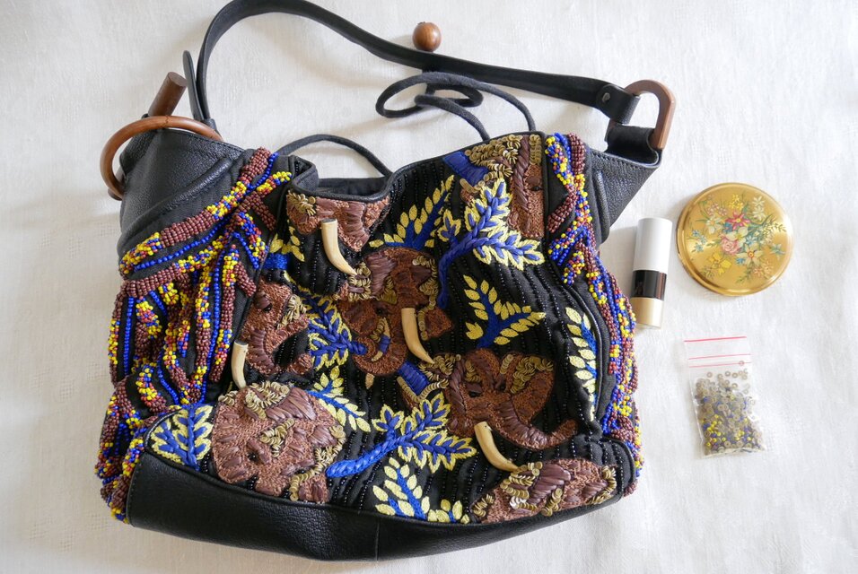 JAMIN PUECH ビーズ レザー スパンコール 2way ショルダーバッグ Jamin Puech Paris】黒色に象の絵柄 スパンコール&ビーズ ショルダー