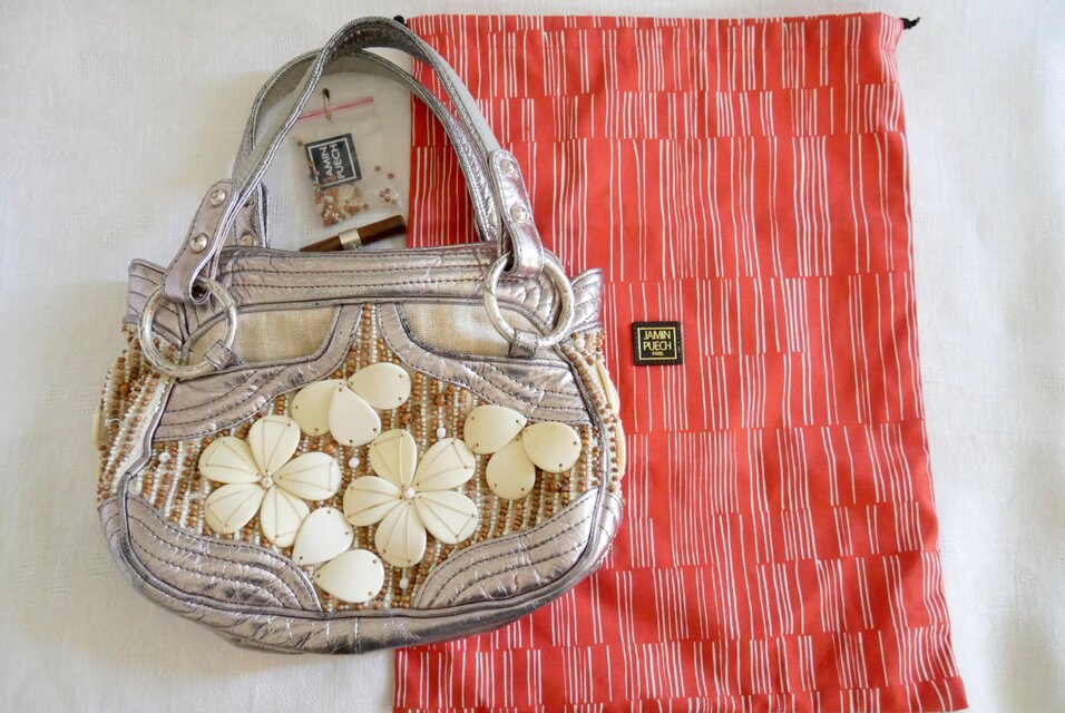 Jamin Puech Paris】ベージュ&シルバー色 フローラル柄モチーフ飾り