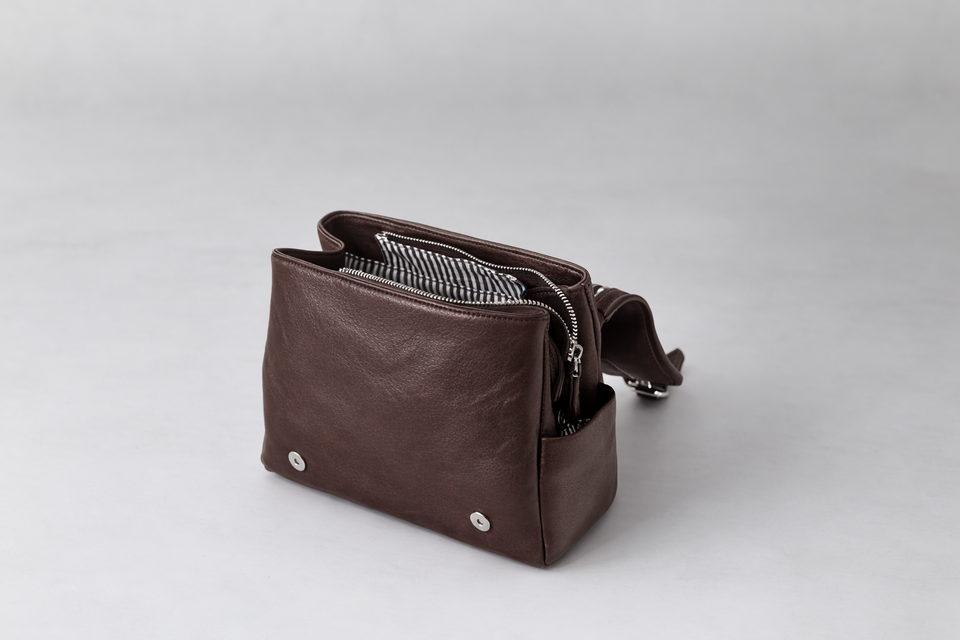 本革とechino のリュック☆2way リュック☆ハンドメイド 本革リュック】☆新作キャンペーン中！☆2way小型レザーリュック