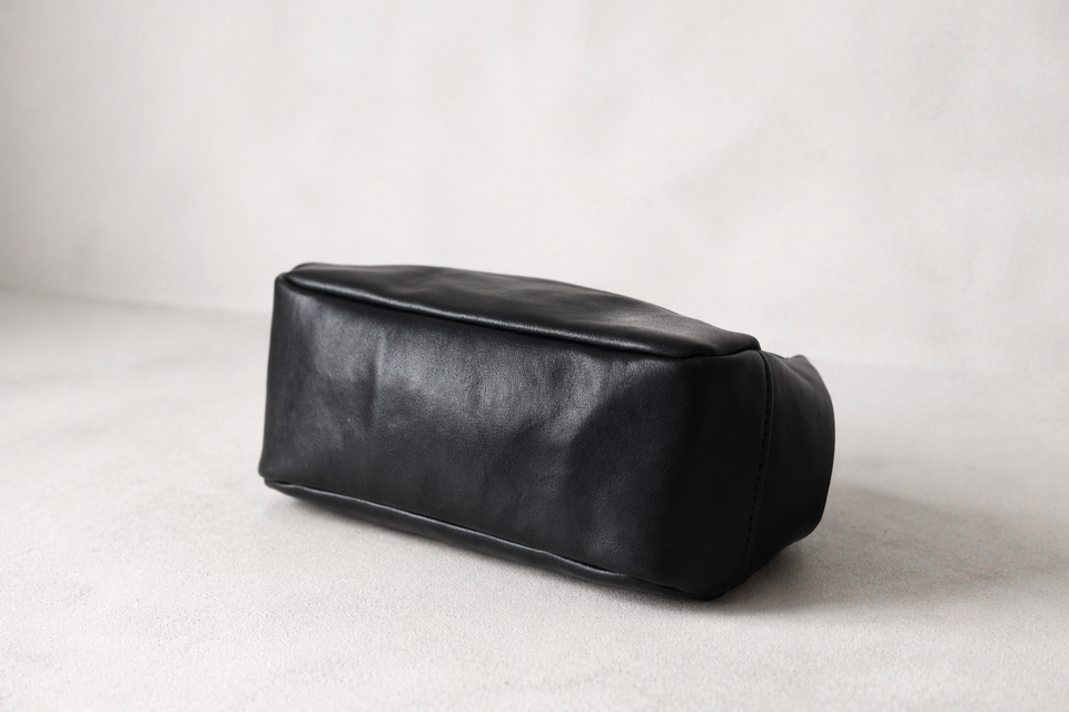 【ちぃ様】がま口バッグ　黒レザー　ハンドメイド 本革 がま口バッグ 斜めがけ 3WAY ショルダー ハンドバッグ レディース