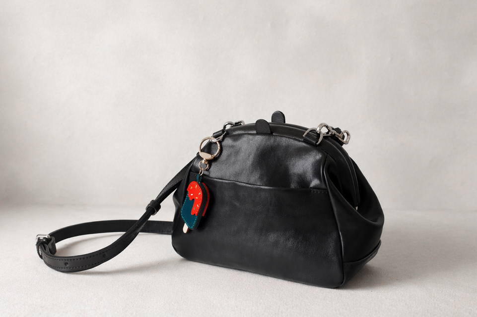 本革 がま口バッグ 斜めがけ 3WAY ショルダー ハンドバッグ レディース