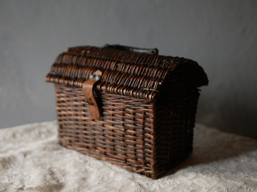 小さめサイズのパニエ panier アンティークパニエ フランス