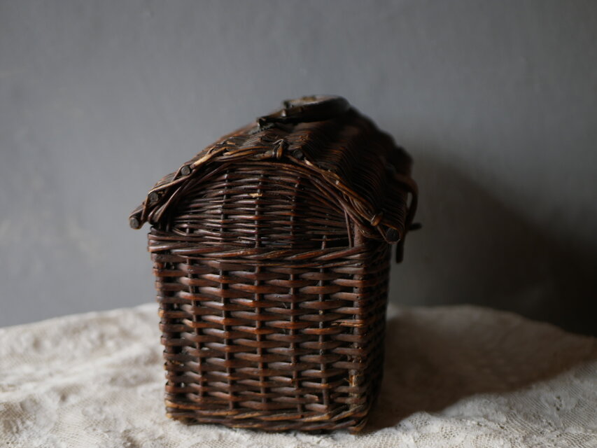 小さめサイズのパニエ panier アンティークパニエ フランス