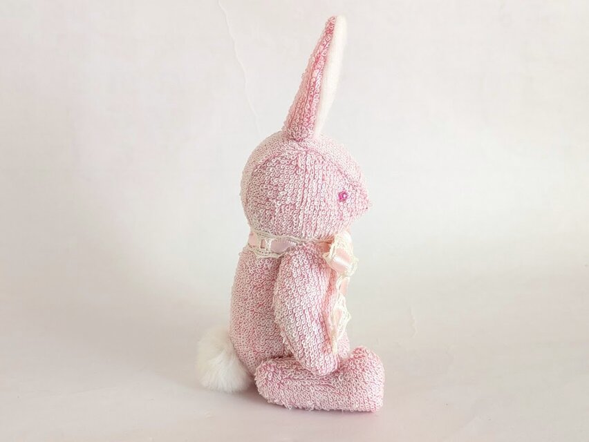 国内作家様ハンドメイド　ピンクの可愛いウサギさん 国内作家様ハンドメイド ピンクの可愛いウサギさん 【公式通販】