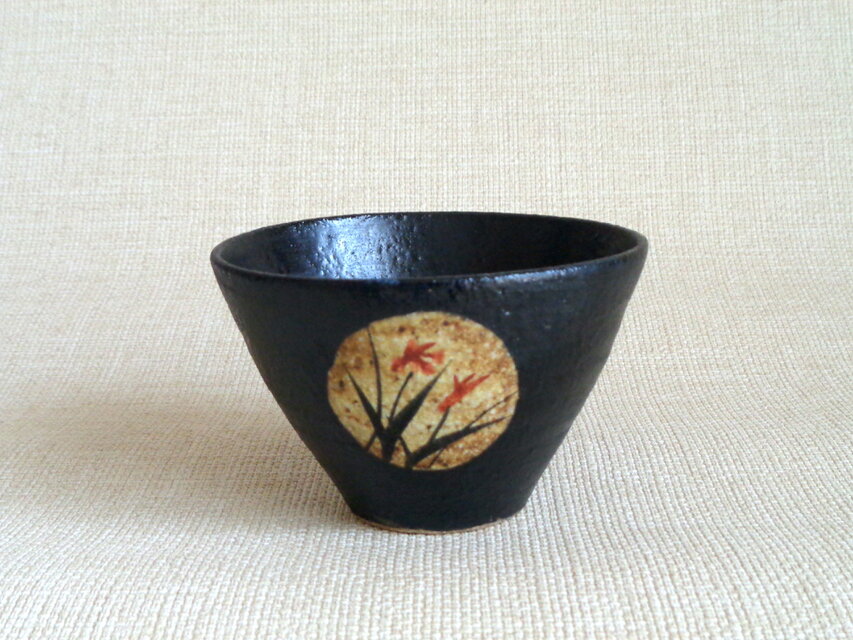 花文抹茶碗c | iichi 日々の暮らしを心地よくするハンドメイドや