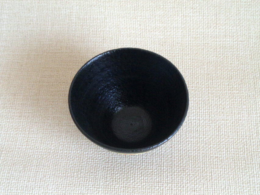花文抹茶碗e | iichi 日々の暮らしを心地よくするハンドメイドや