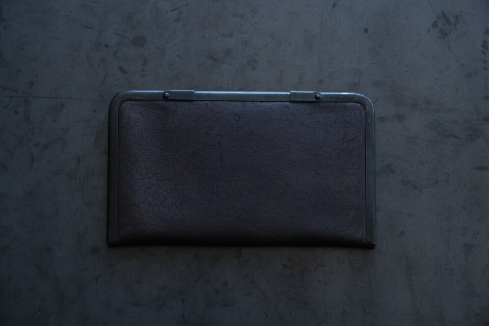 new】longwallet ＜ホースバット革 #black＞ 01 | iichi 日々の暮らし