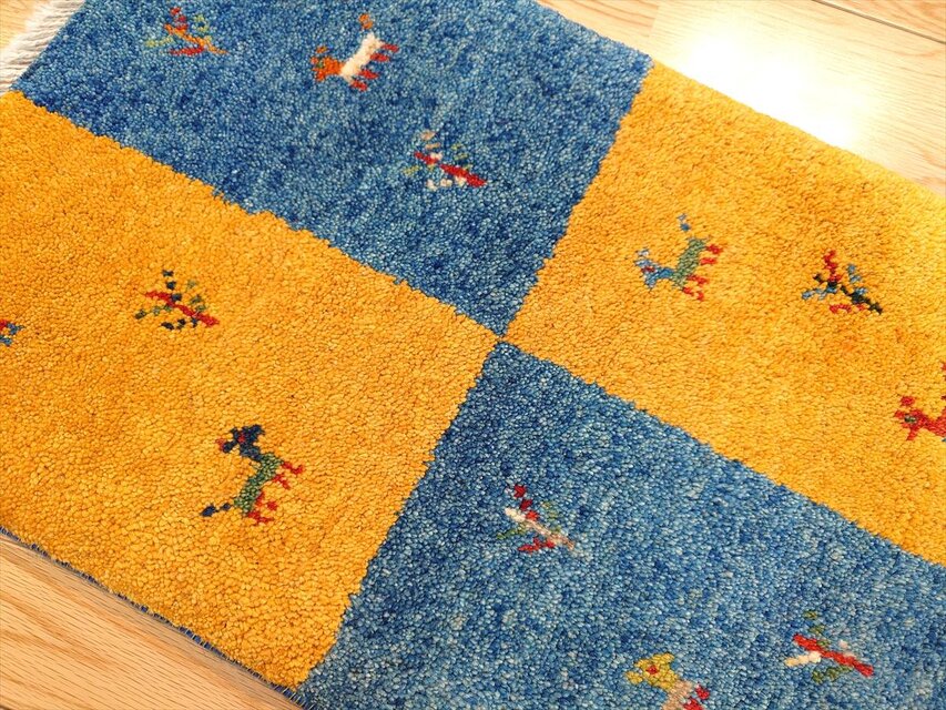 ペルシャ ダバールギャッベ 玄関マット ラグ 59×39cm タイル 黄金色