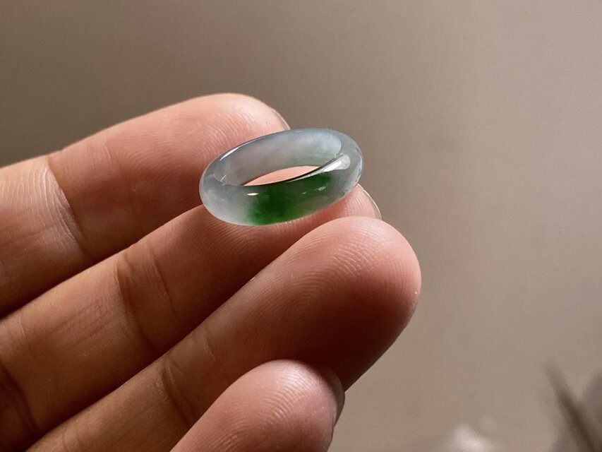 L17-77 ピンキーリング 氷種 黒青緑 1.5号 グアテマラ産 A貨 本翡翠 