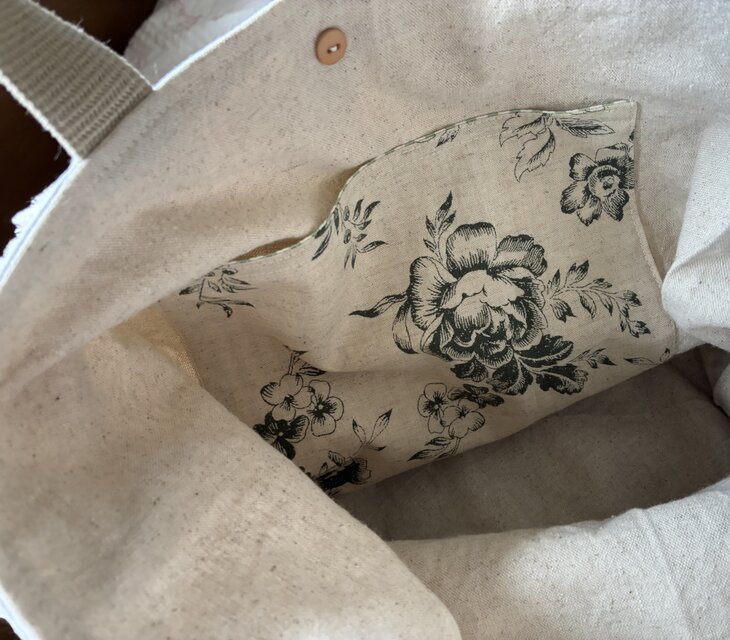 花かご刺繍かごバッグ*Franceantique*vintage*お出かけバッグ*手刺繍