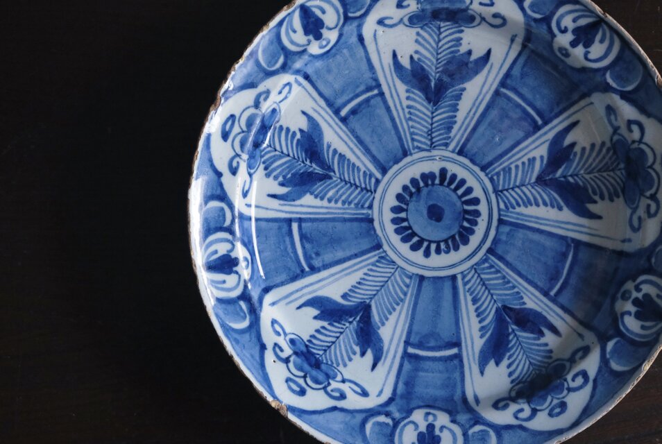 18世紀 Delft デルフト 青絵 絵皿 平皿 22.2cm アンティーク 0502571