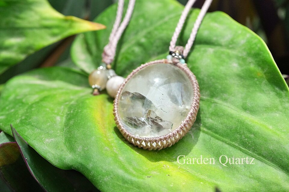 湯けむり 大粒 ホワイトガーデンクォーツマクラメネックレス2555