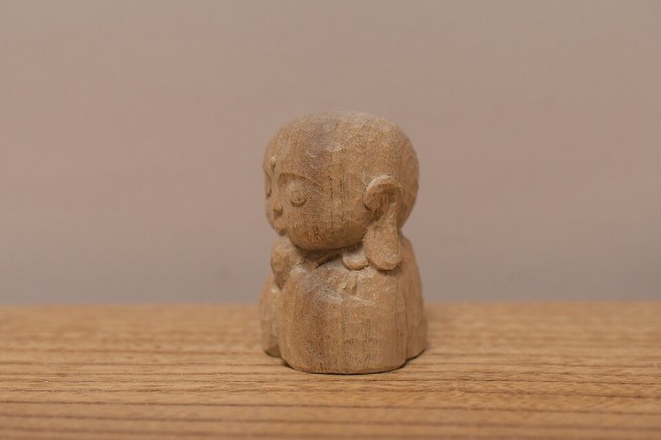 小さなお地蔵ちゃん1 | iichi 日々の暮らしを心地よくする