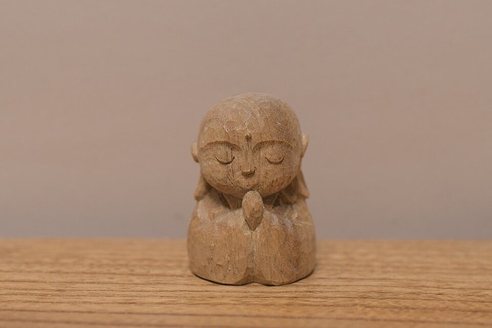 小さなお地蔵ちゃん1 | iichi 日々の暮らしを心地よくする