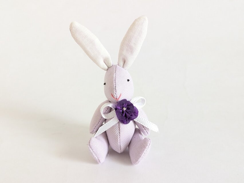 上品な薄紫色のミニチュアうさぎ＊ヴィオラ | iichi 日々の暮らしを