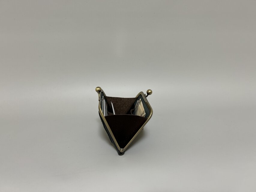 姫路レザーくまちゃんがま口財布◇黒 コンパクト財布 革財布 | iichi