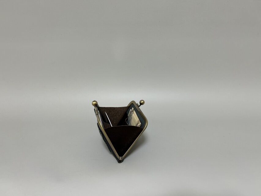 姫路レザーくまちゃんがま口財布◇黒 コンパクト財布 革財布 | iichi