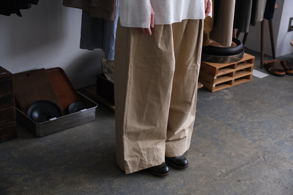 new】enrica bagasse chino pants｜BEIGE｜PANTS145 | iichi 日々の