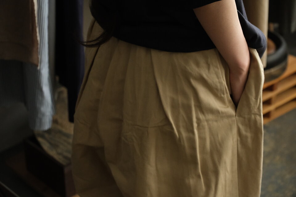 new】enrica bagasse chino pants｜BEIGE｜PANTS145 | iichi 日々の